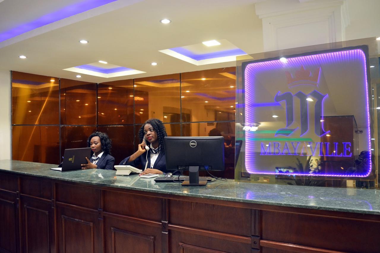 Mbayaville Hotel Douala Buitenkant foto